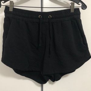 H&M casual shorts